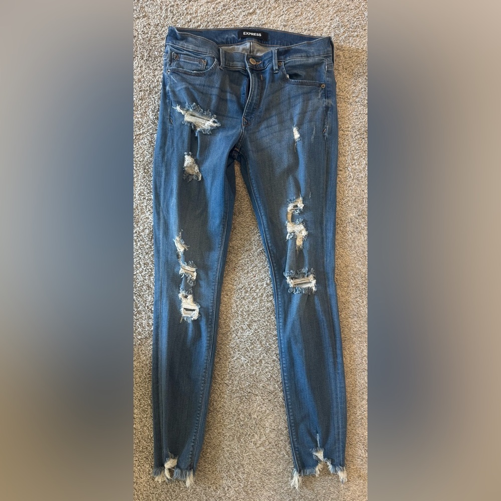 Express Distressed Skinny Jeans in Blue